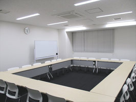 5F 501会議室　41㎡（労働会館）